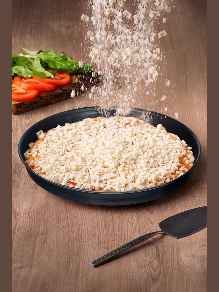 Frozen Diced & Shredded Mozzarella 2000 g görseli